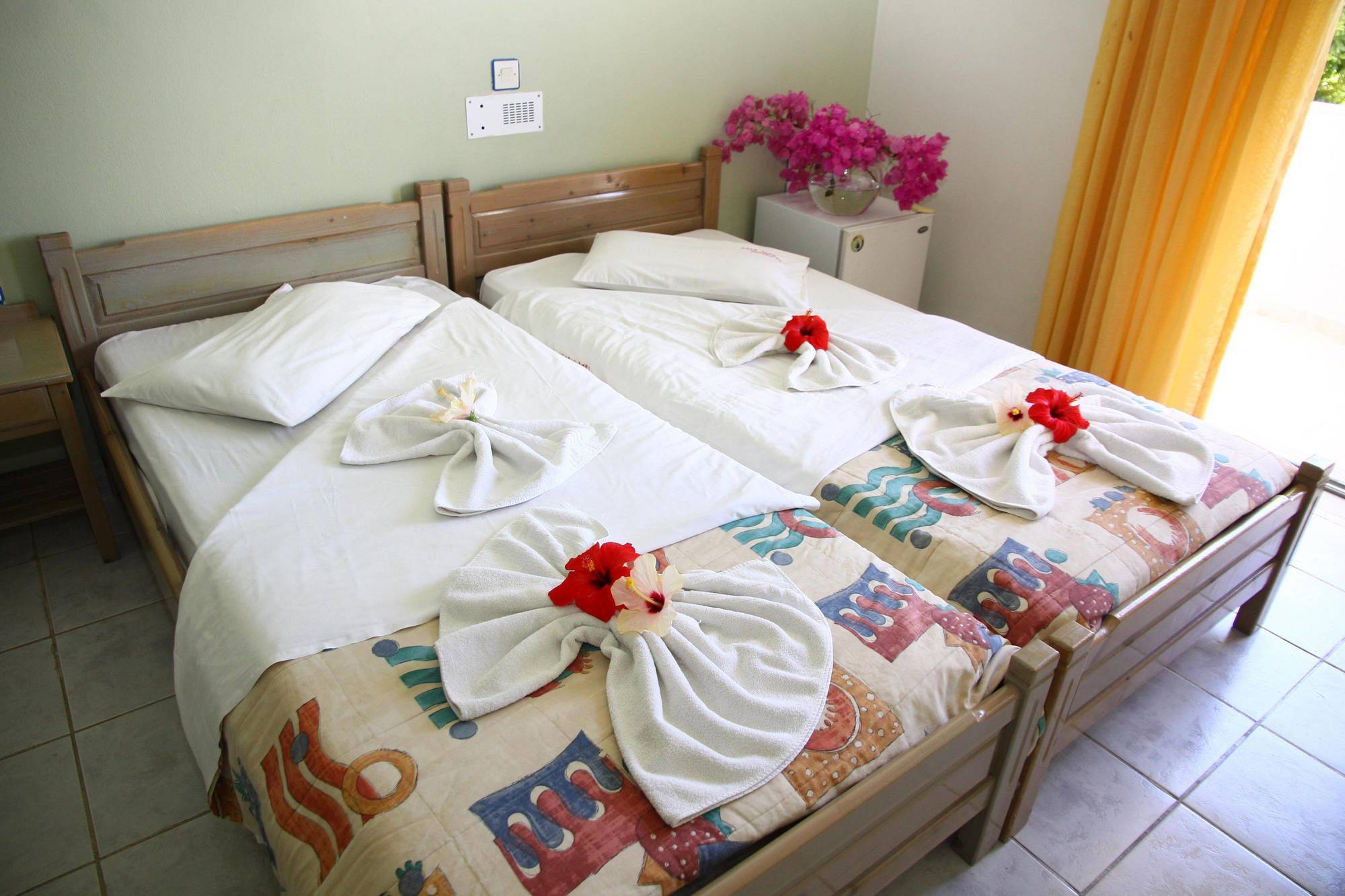 Resol Hotel Bali  Exterior photo